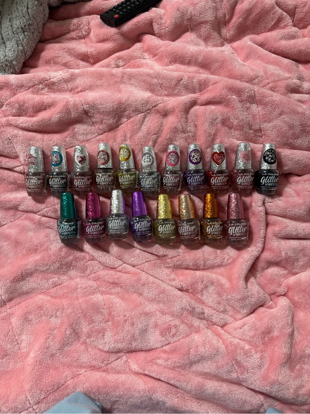 LA Colors Glitter Vibes Nail Polish Bundle
